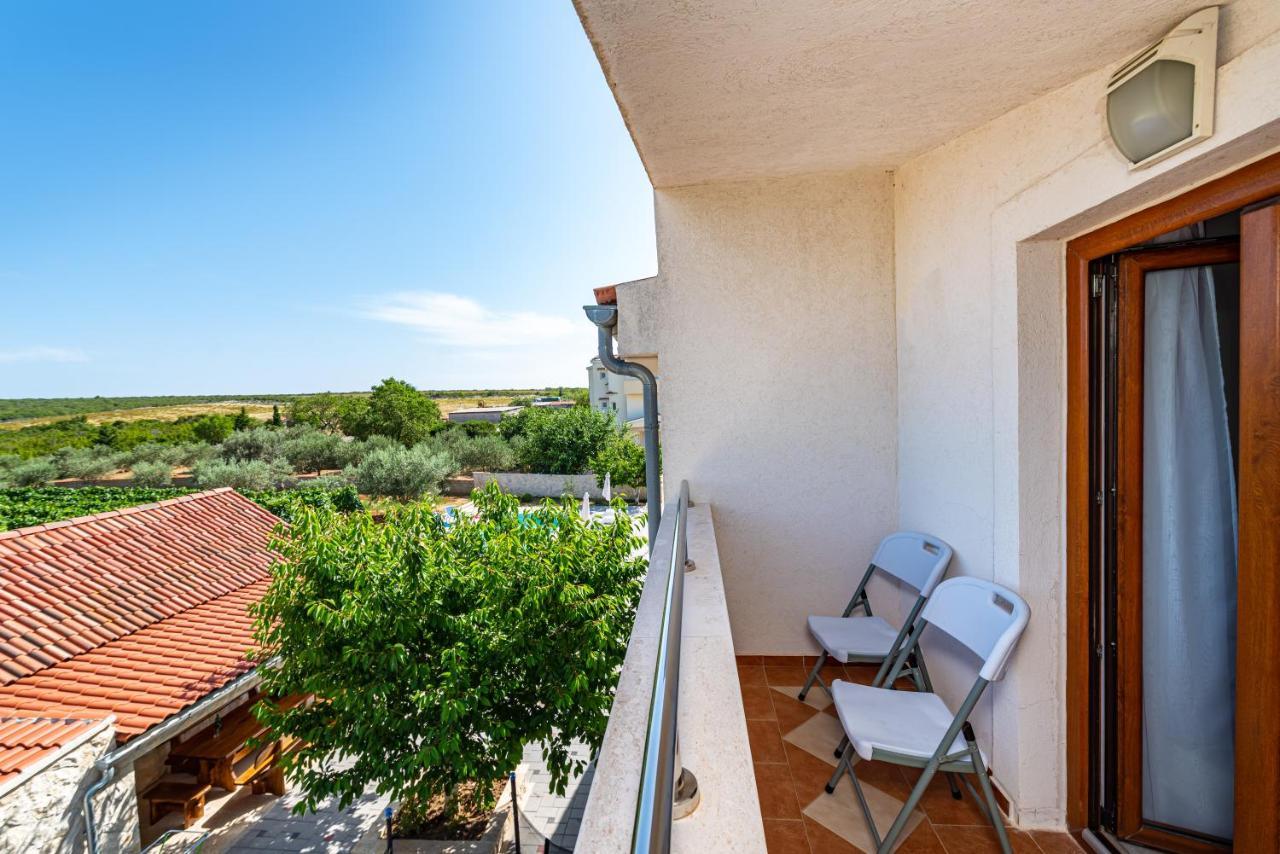 Villa Tome Donje Rastane Exteriér fotografie
