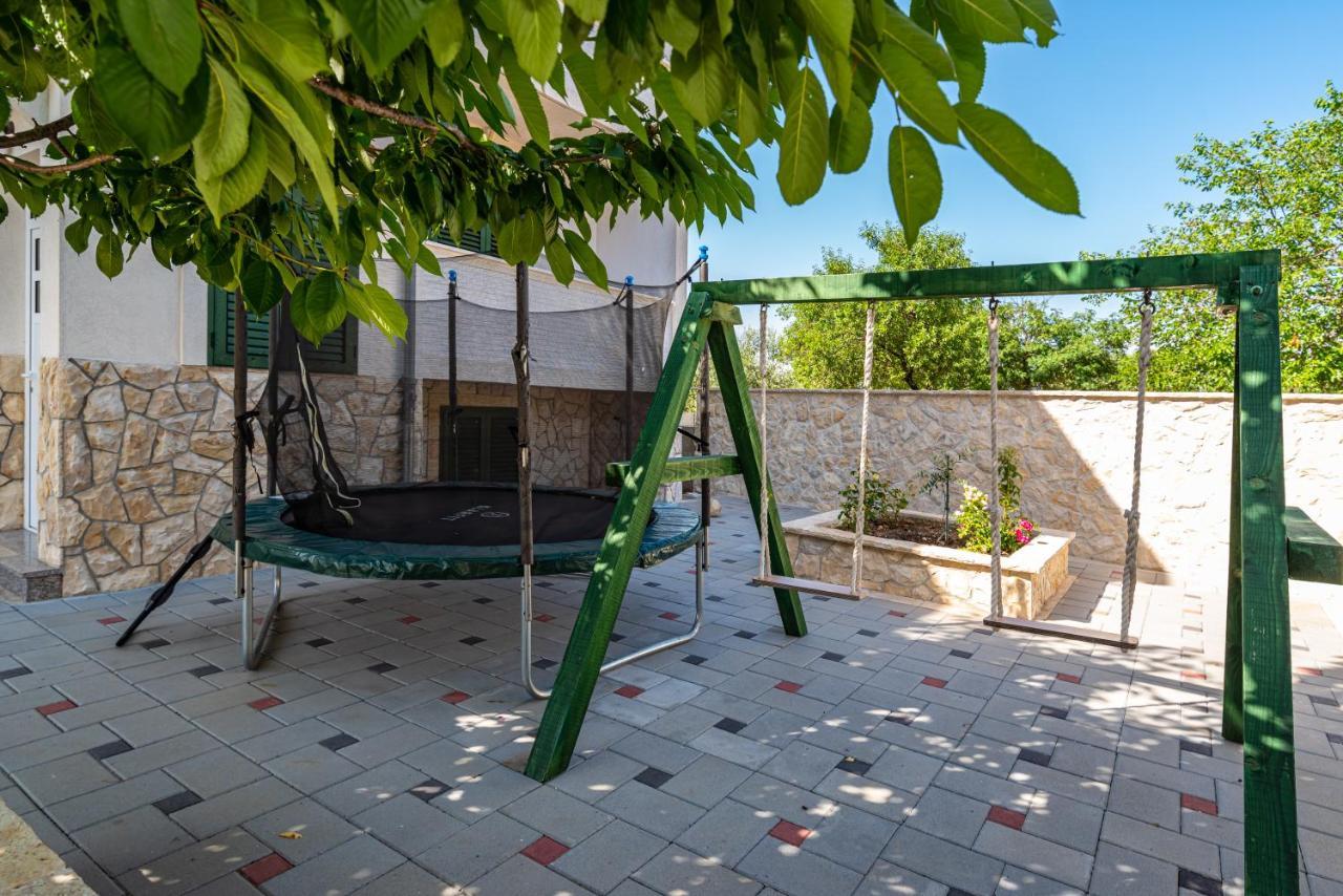 Villa Tome Donje Rastane Exteriér fotografie
